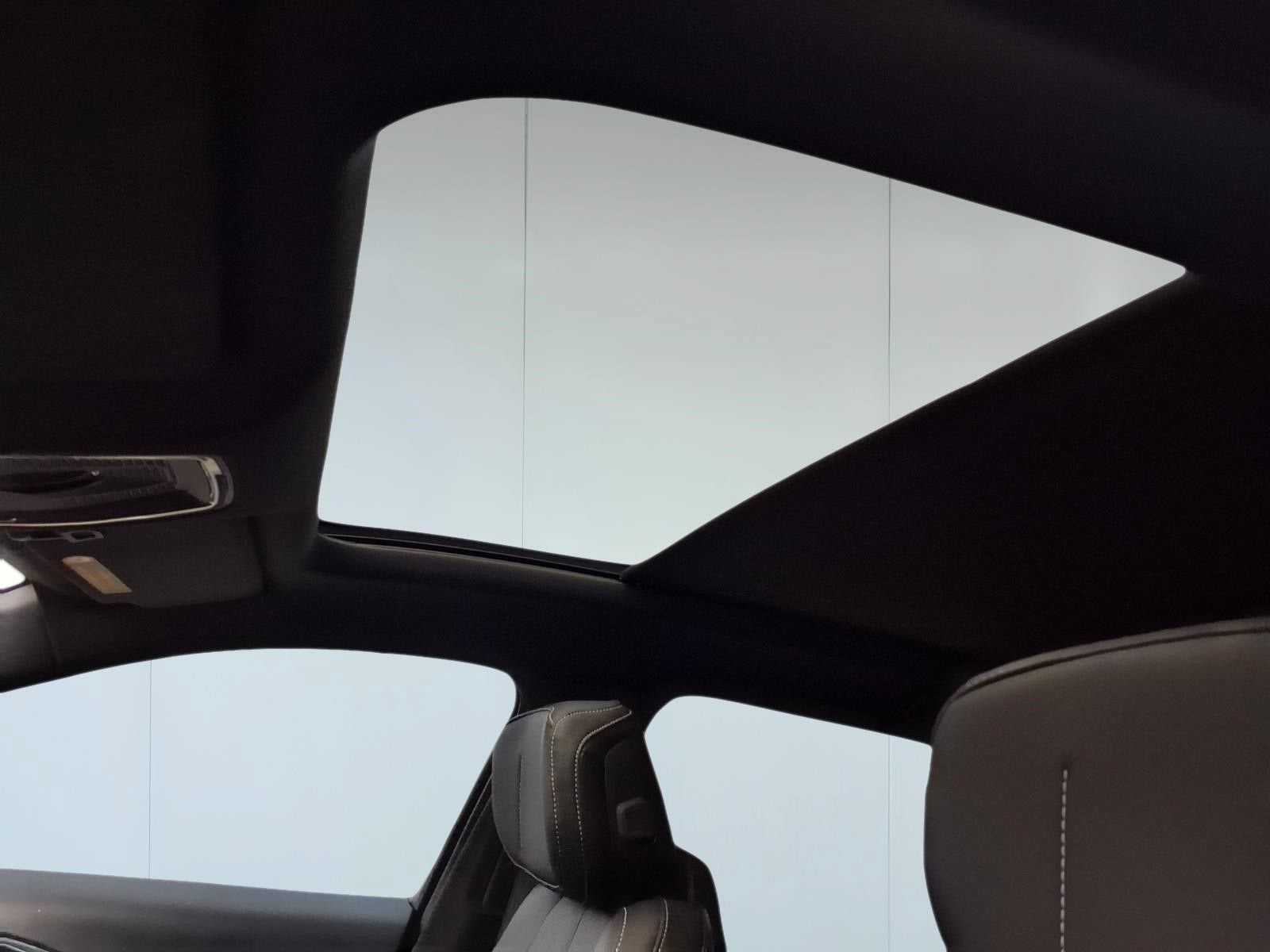 2024 Cadillac LYRIQ Sport 1