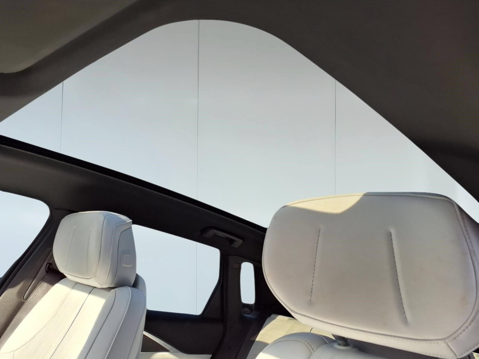 2024 Cadillac LYRIQ Sport 1