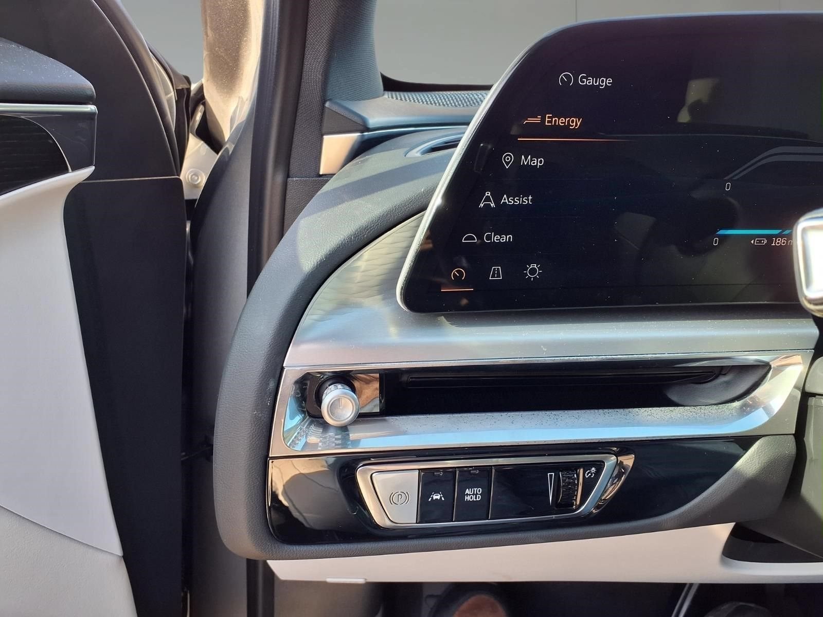 2024 Cadillac LYRIQ Sport 1
