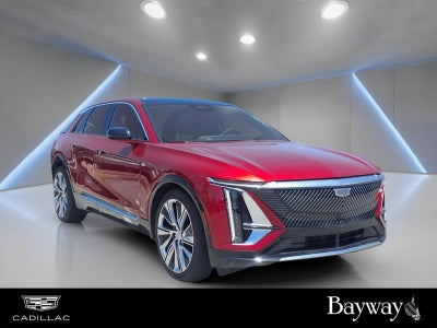 2025 Cadillac LYRIQ Luxury 3