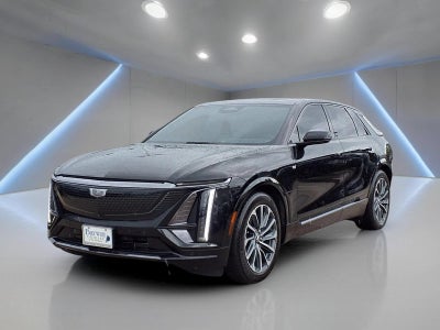 2024 Cadillac LYRIQ Sport 2