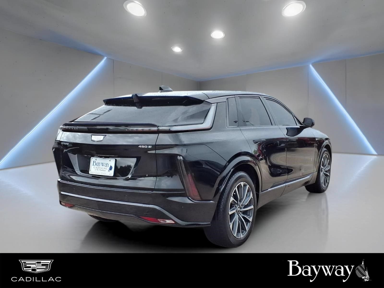2024 Cadillac LYRIQ Sport 2