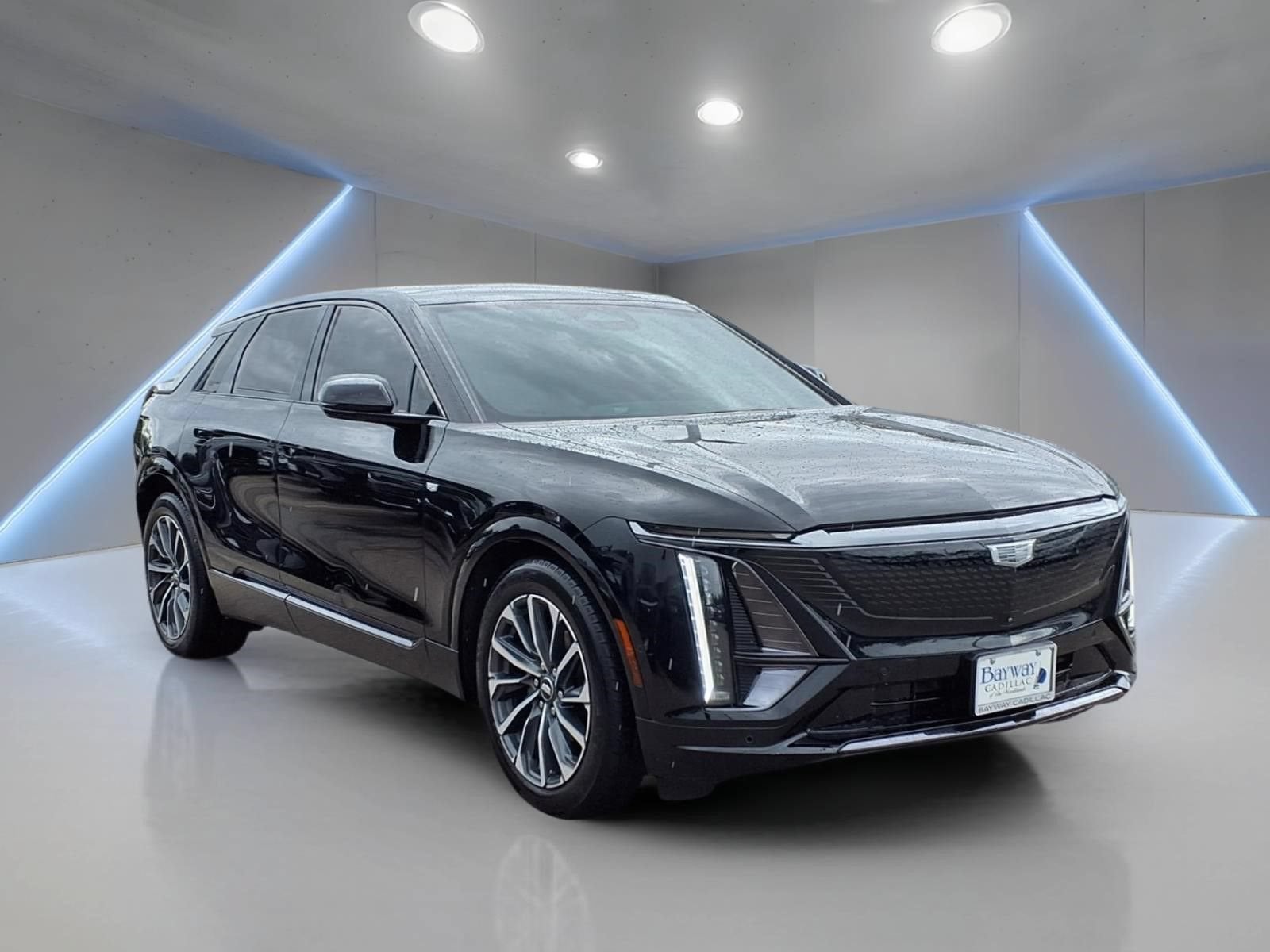 2024 Cadillac LYRIQ Sport 2