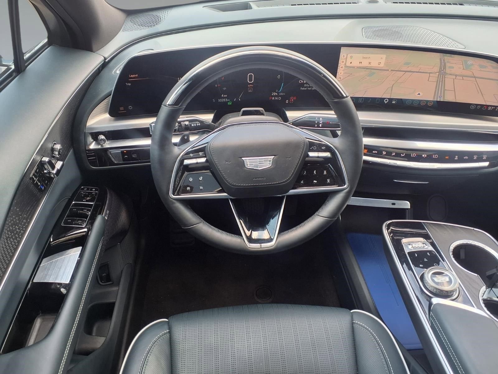 2024 Cadillac LYRIQ Sport 3
