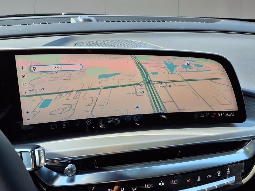 2025 Cadillac LYRIQ Sport 2