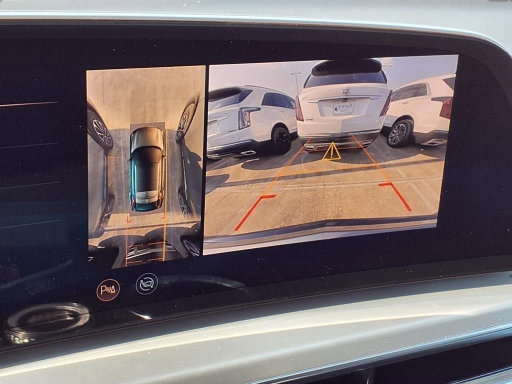 2025 Cadillac LYRIQ Sport 2