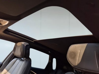 2025 Cadillac LYRIQ Sport 2