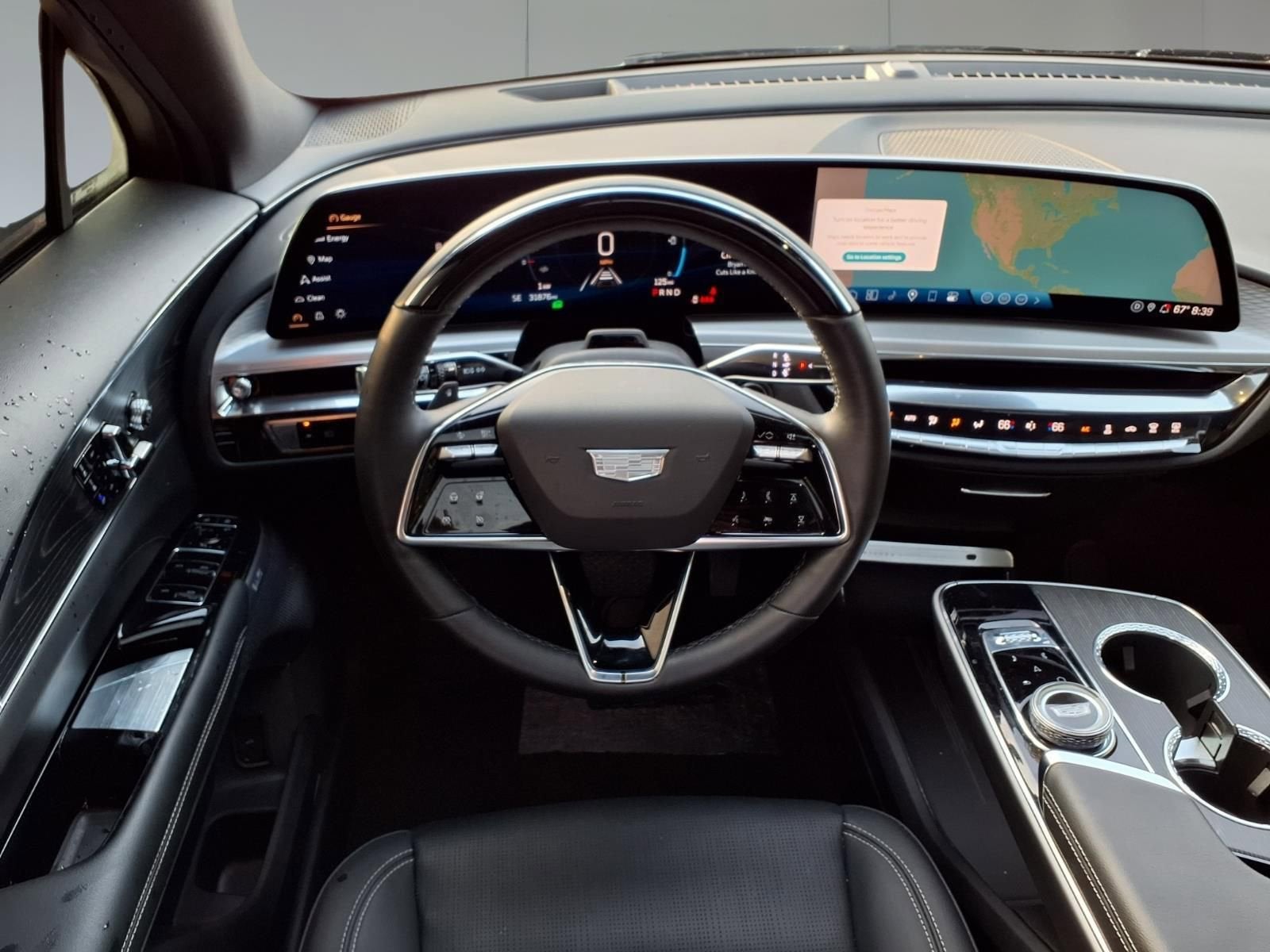 2024 Cadillac LYRIQ Sport 3