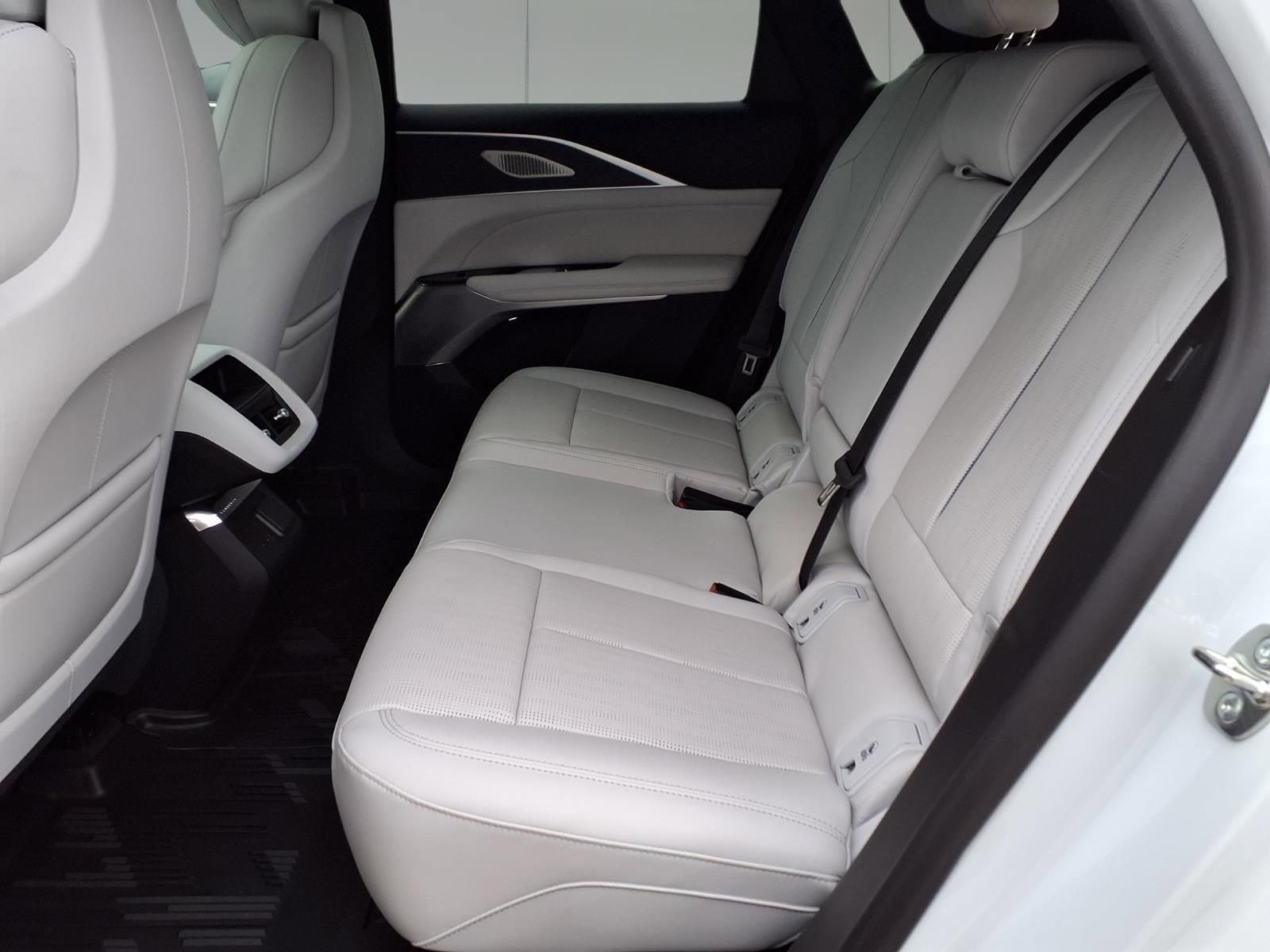 2026 Cadillac LYRIQ Premium Sport