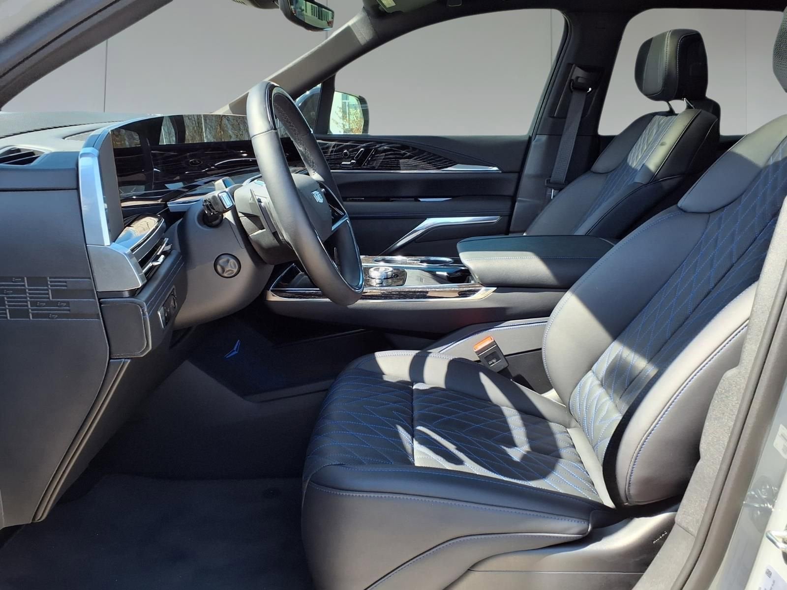 2026 Cadillac ESCALADE IQL Sport