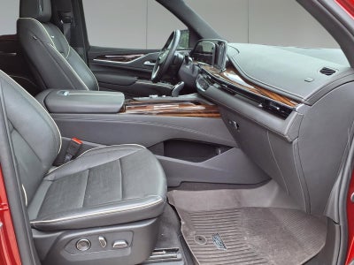 2024 Cadillac Escalade ESV Premium Luxury
