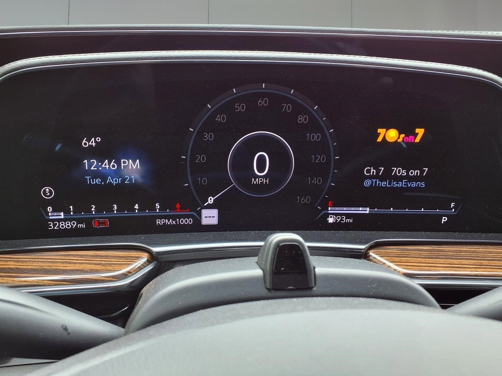 2024 Cadillac Escalade ESV Premium Luxury