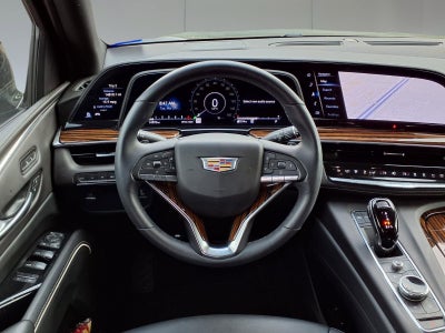 2024 Cadillac Escalade Luxury