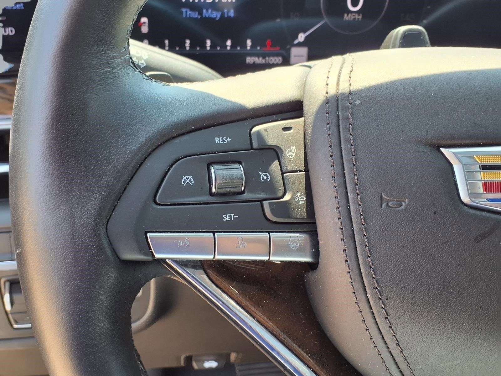 2023 Cadillac Escalade Sport Platinum