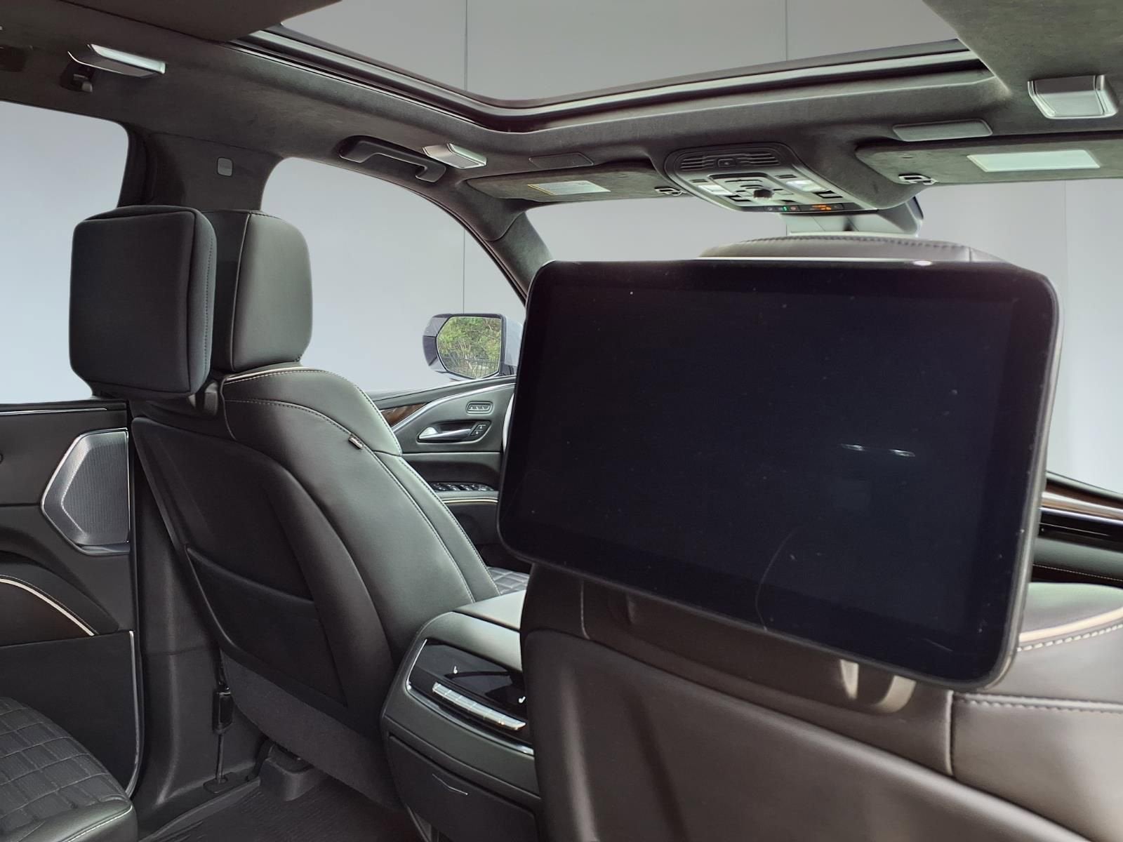 2024 Cadillac Escalade Sport Platinum