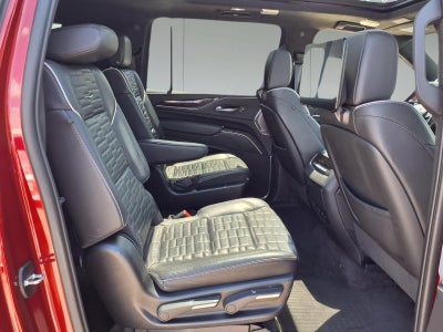 2023 Cadillac Escalade ESV Sport Platinum