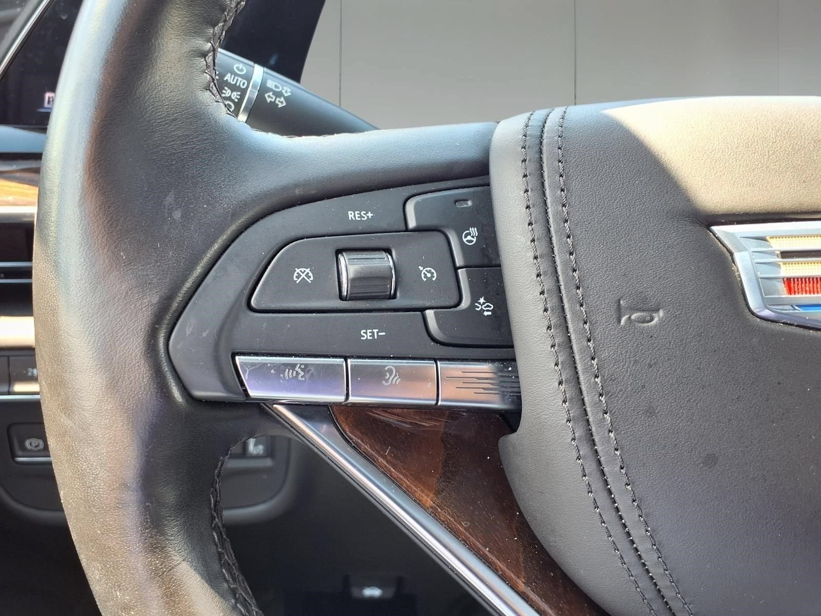 2023 Cadillac Escalade ESV Sport Platinum