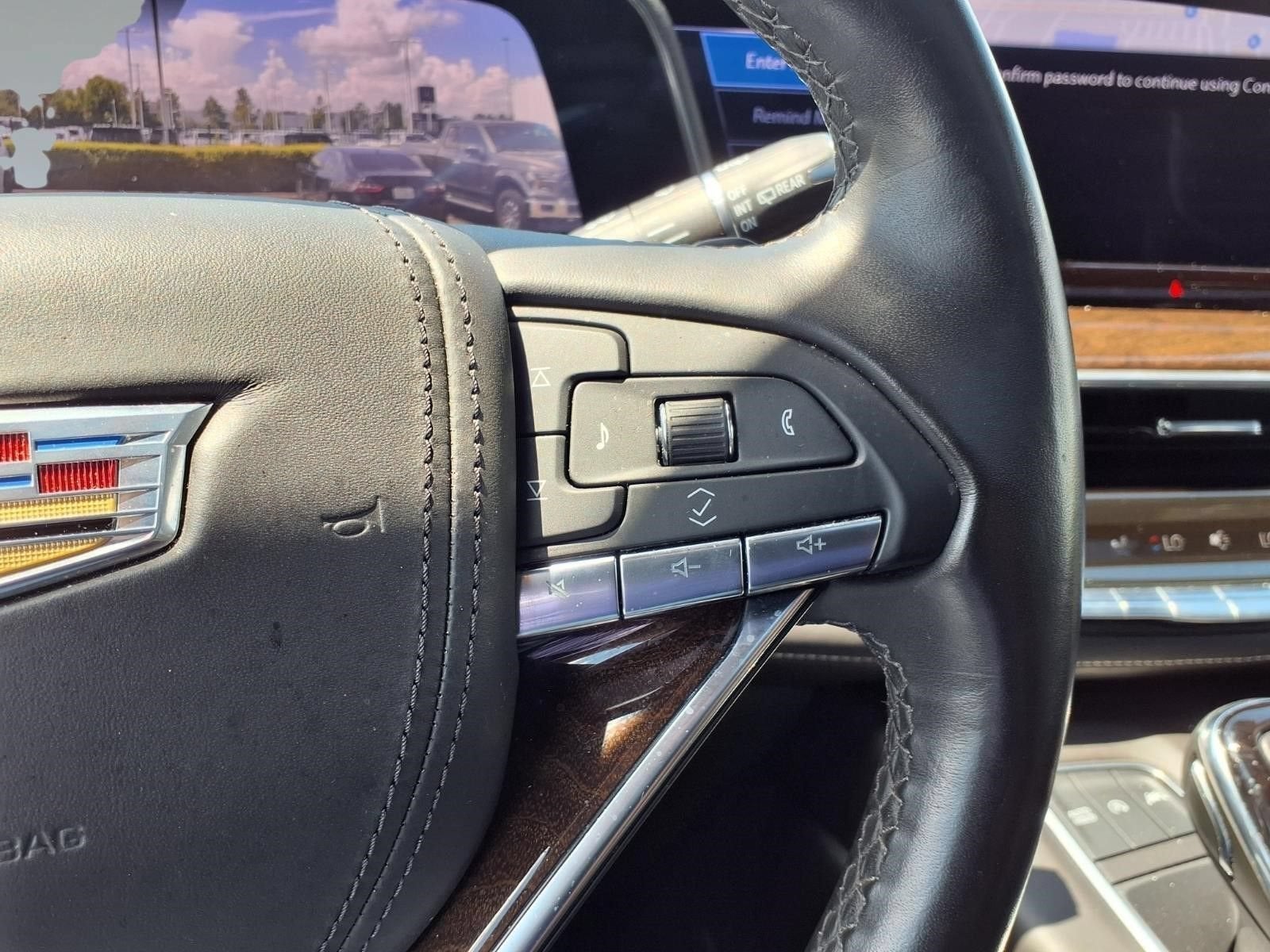 2023 Cadillac Escalade ESV Sport Platinum
