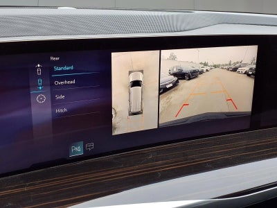 2025 Cadillac Escalade Luxury