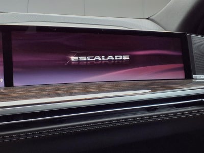 2025 Cadillac Escalade Luxury