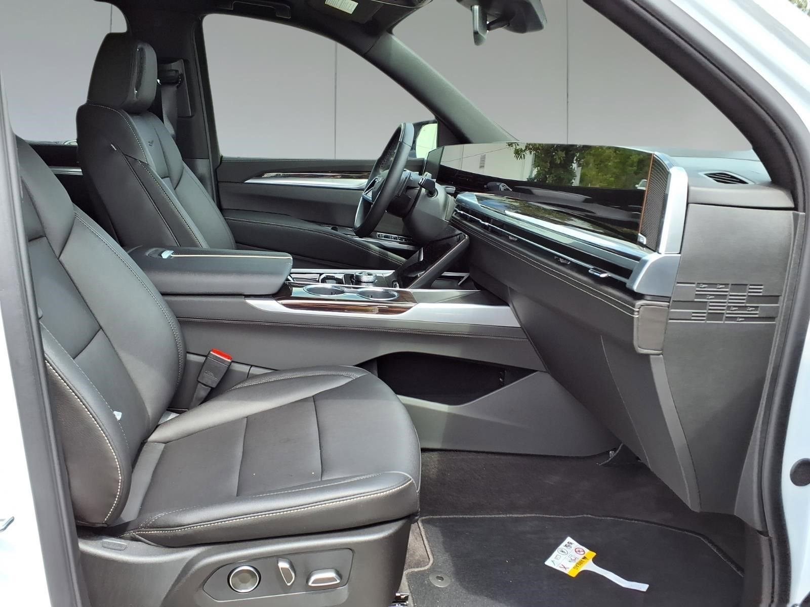 2026 Cadillac Escalade ESV 1SA