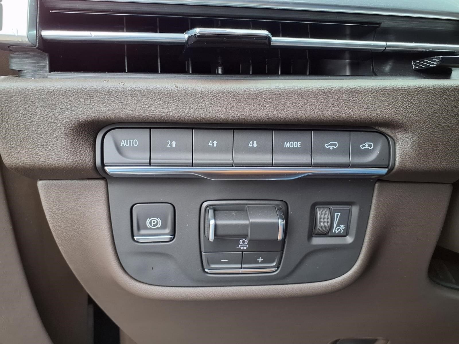 2025 Cadillac Escalade Premium Luxury
