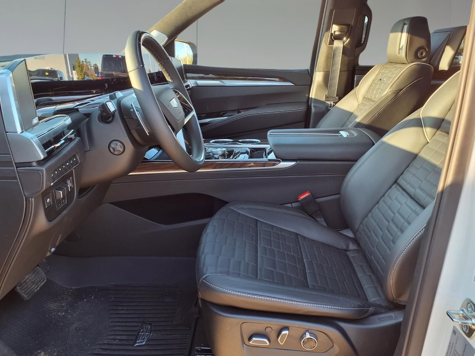 2025 Cadillac Escalade Premium Luxury Platinum