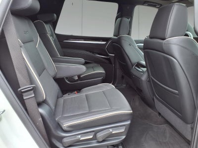 2025 Cadillac Escalade Sport
