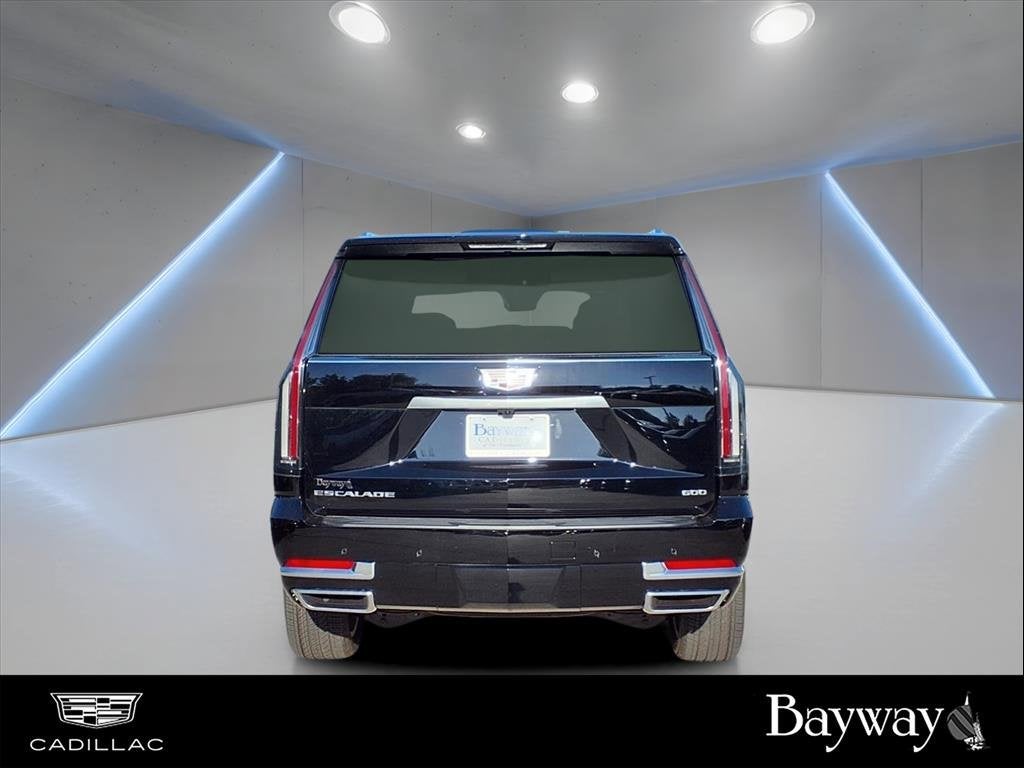 2025 Cadillac Escalade ESV Luxury