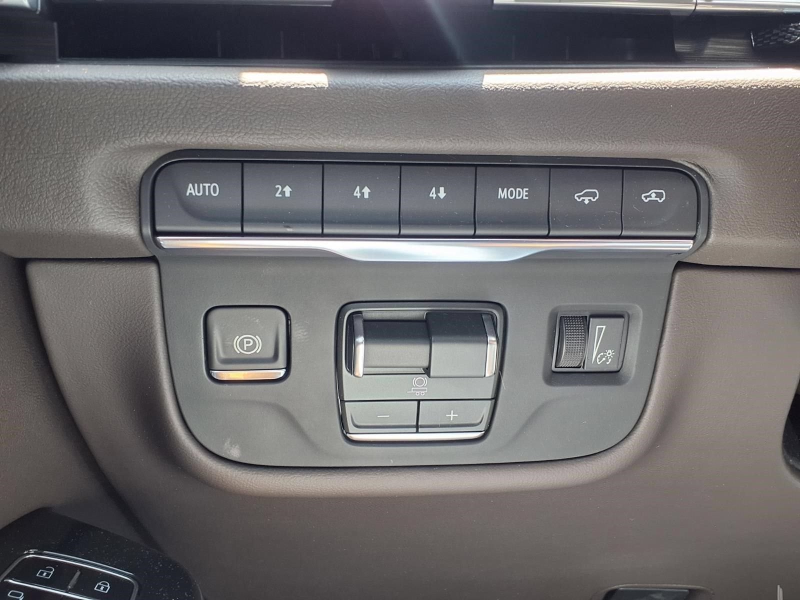 2026 Cadillac Escalade ESV Luxury