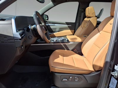 2026 Cadillac Escalade ESV Luxury