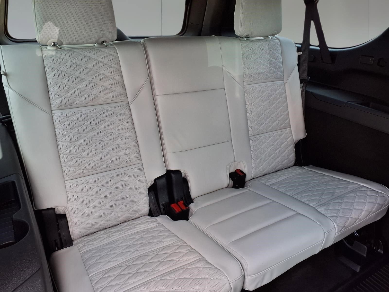 2026 Cadillac Escalade ESV Platinum Luxury