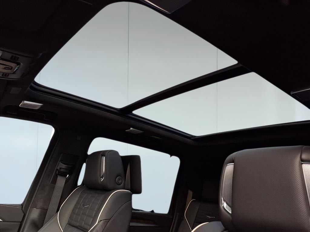 2026 Cadillac Escalade ESV Platinum Sport