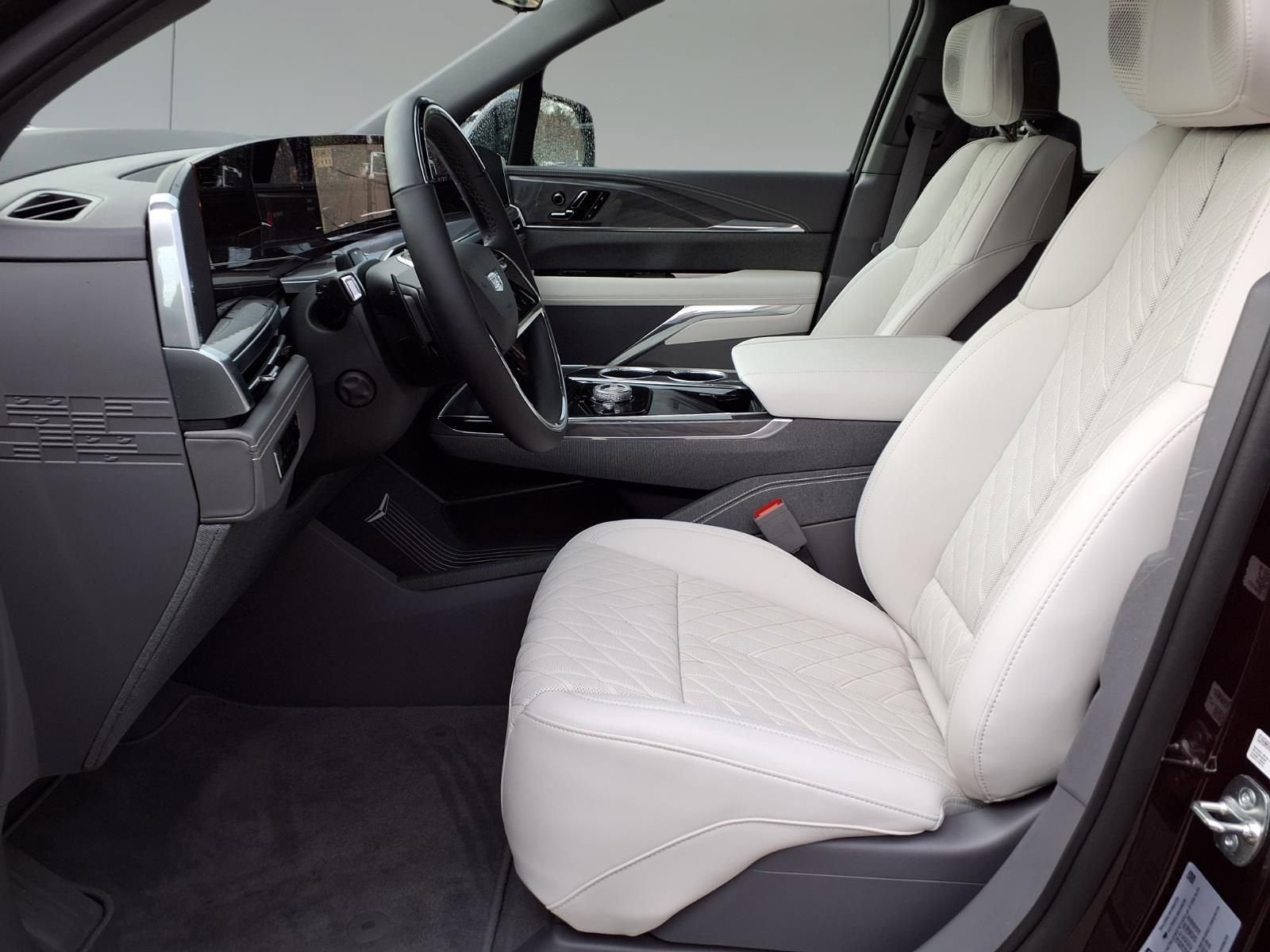 2025 Cadillac ESCALADE IQ Sport 1