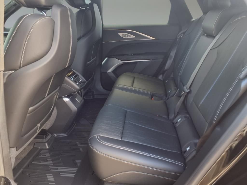 2026 Cadillac LYRIQ V-Series