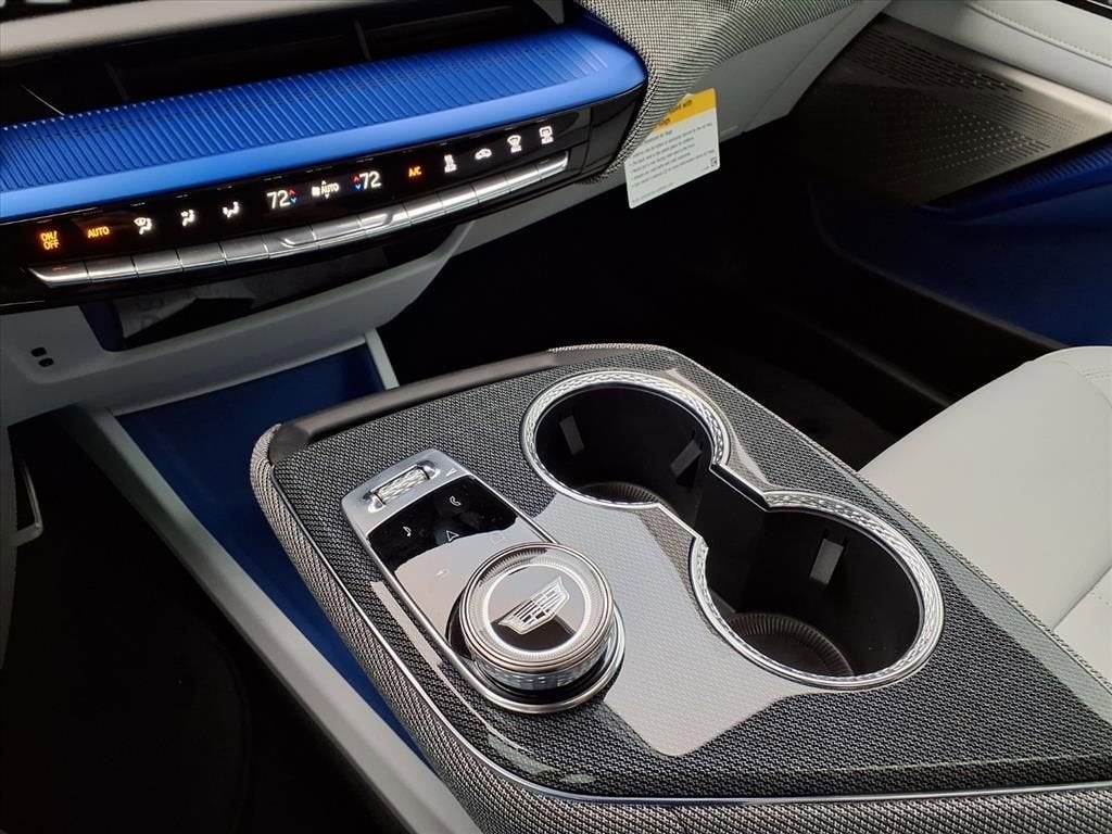 2026 Cadillac OPTIQ Luxury