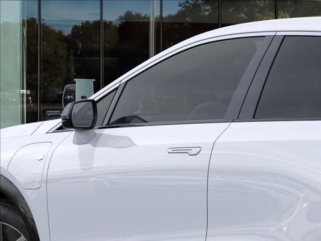 2027 Cadillac OPTIQ Luxury