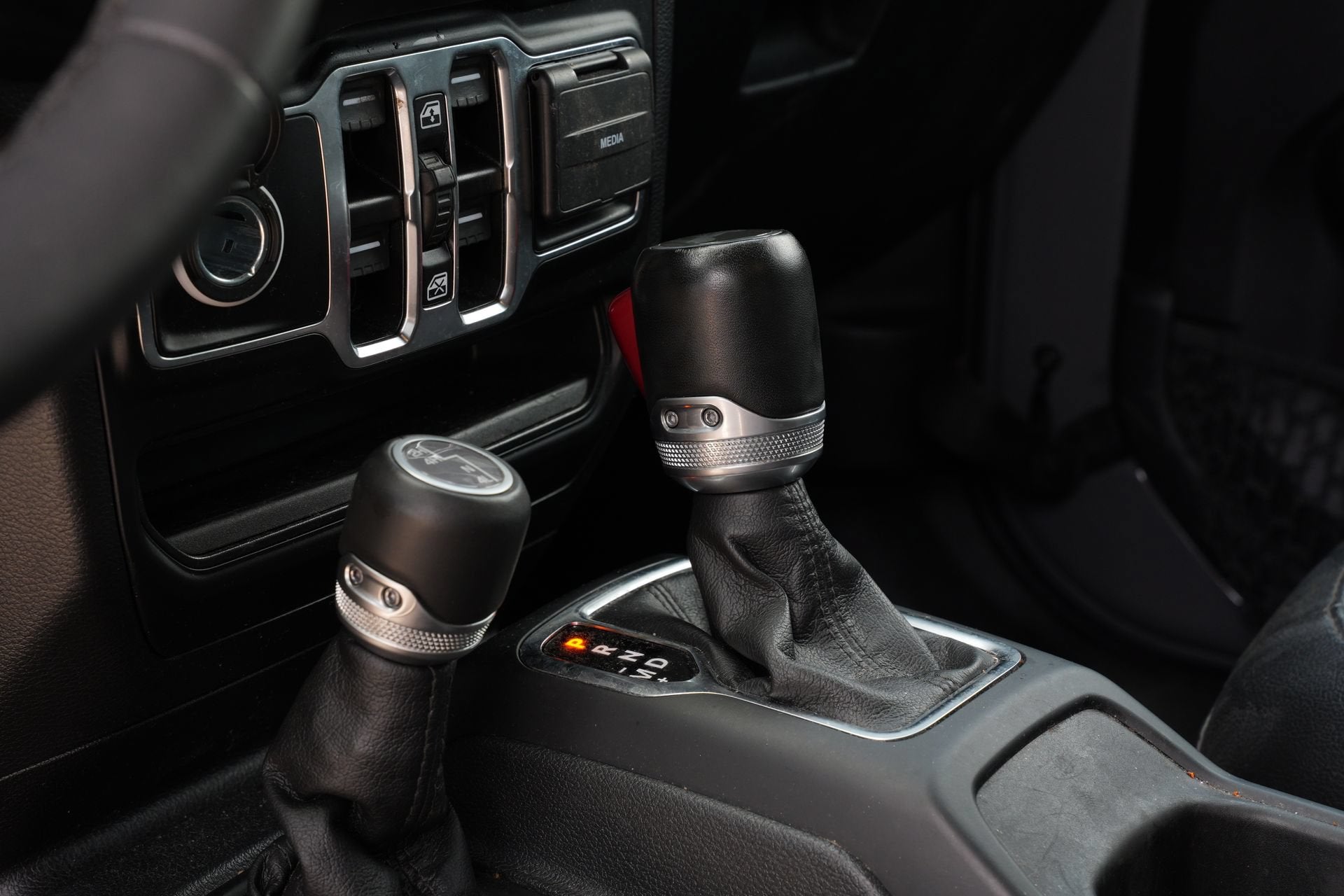 2023 Jeep Wrangler Sahara Altitude