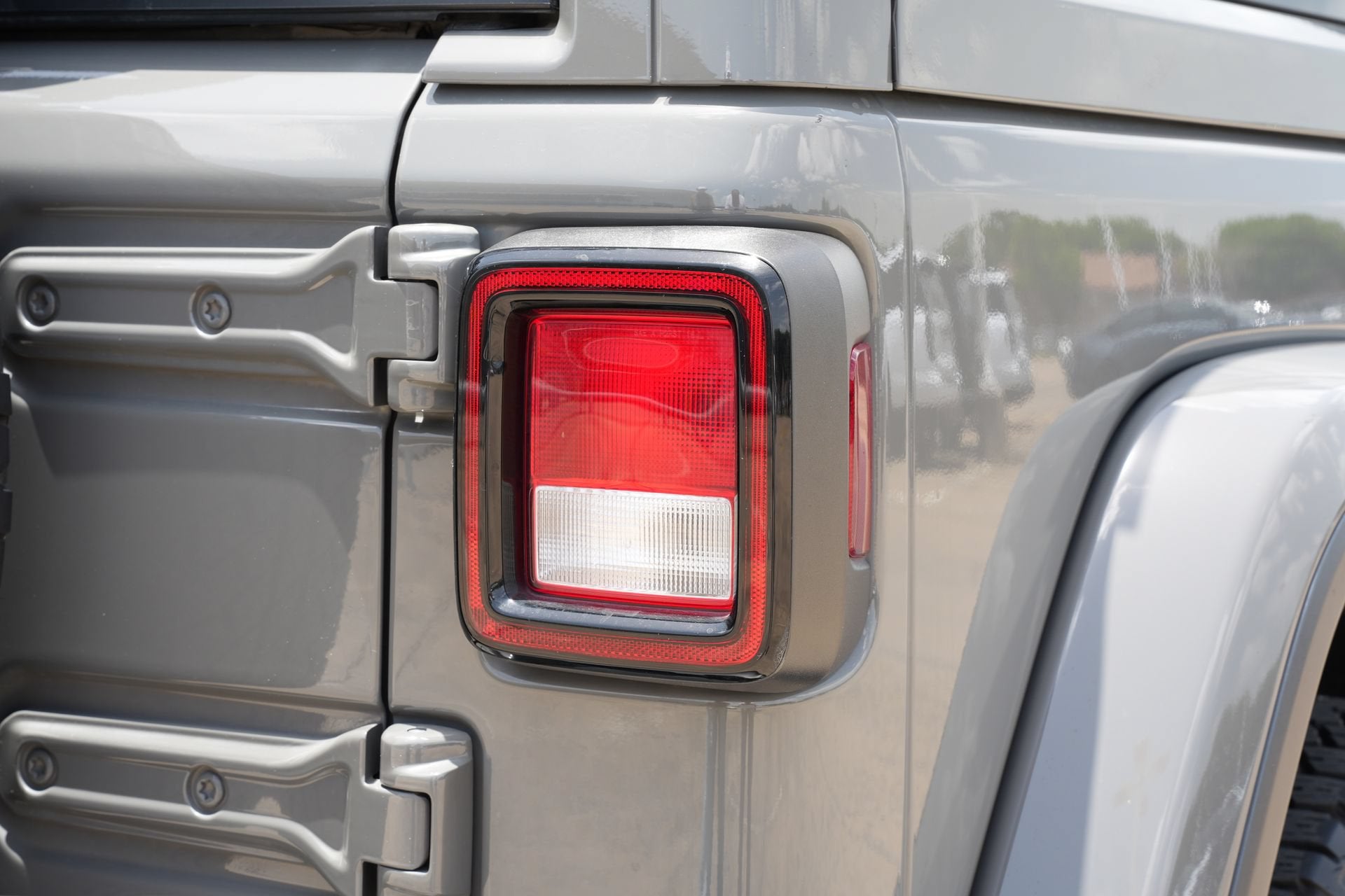2023 Jeep Wrangler Sahara Altitude