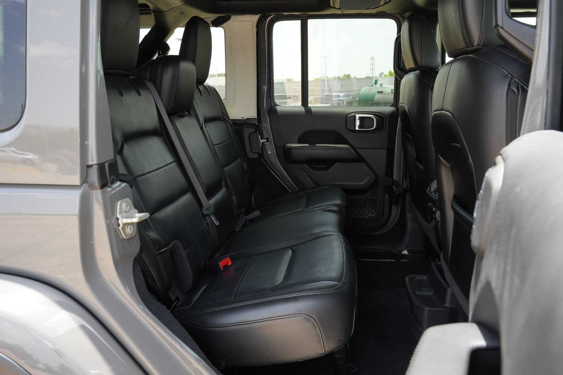 2023 Jeep Wrangler Sahara Altitude