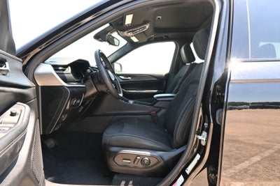 2024 Jeep Grand Cherokee Laredo X