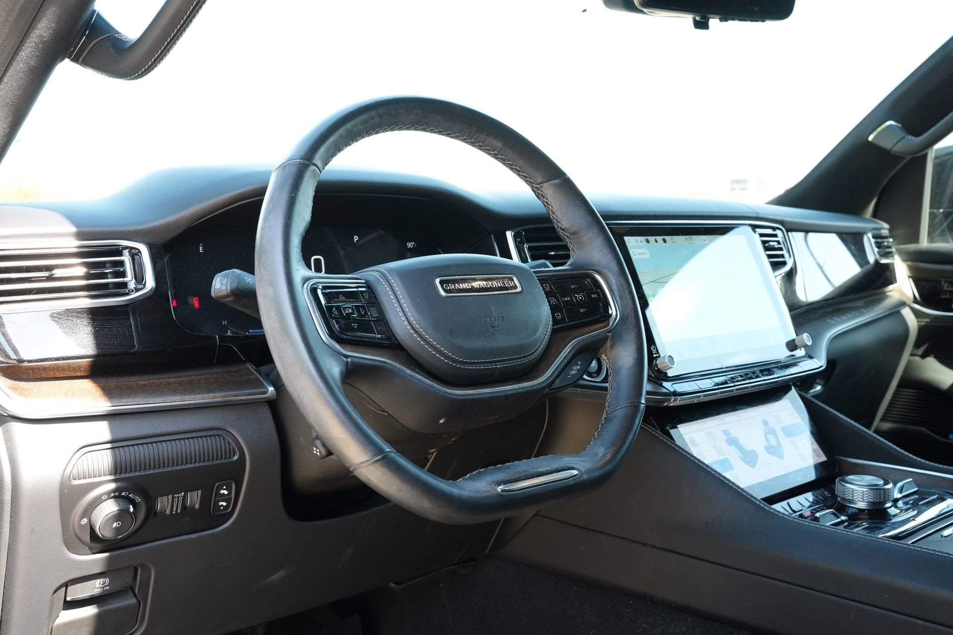 2022 Jeep Grand Wagoneer Series II