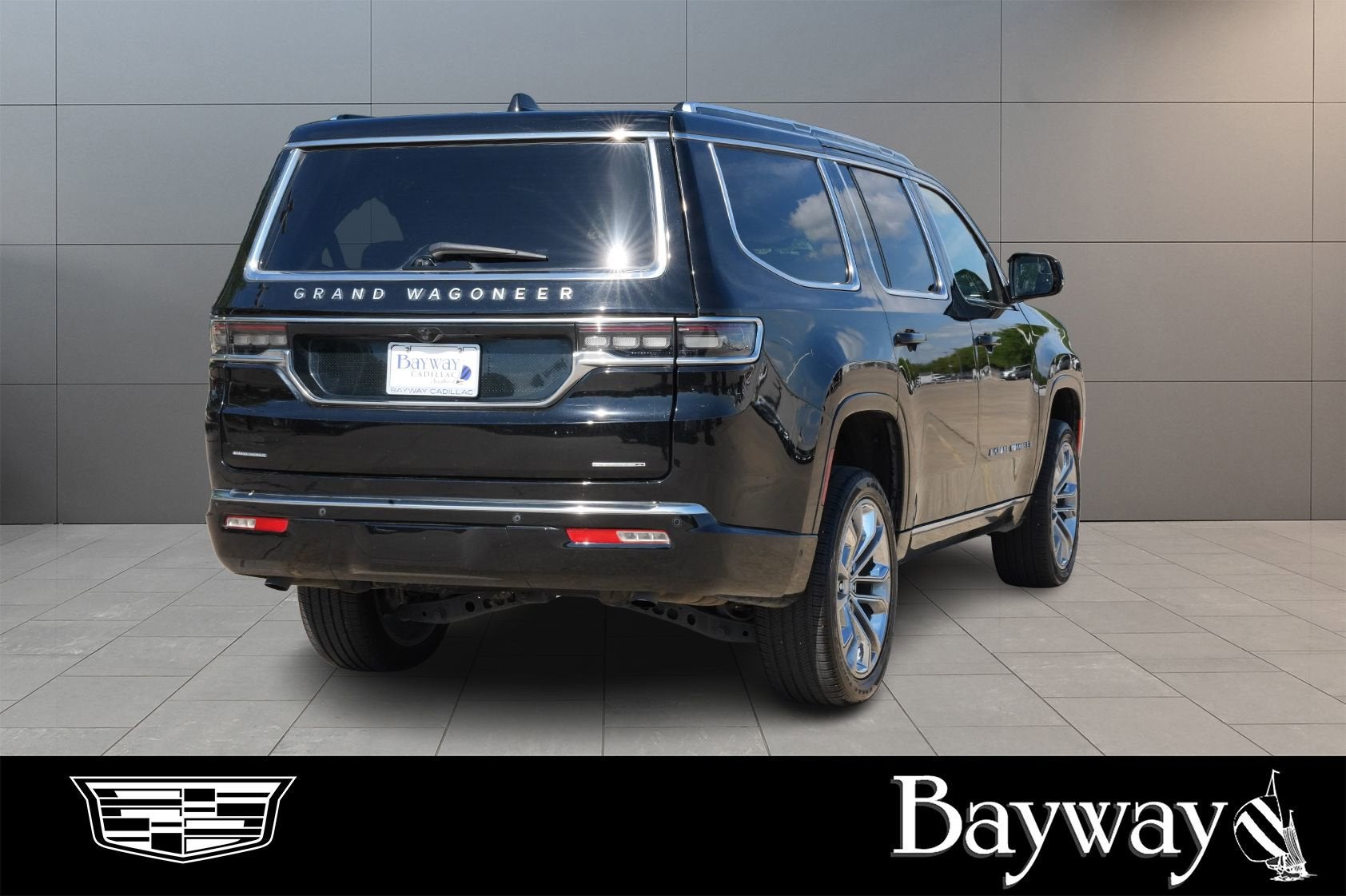 2022 Jeep Grand Wagoneer Series II