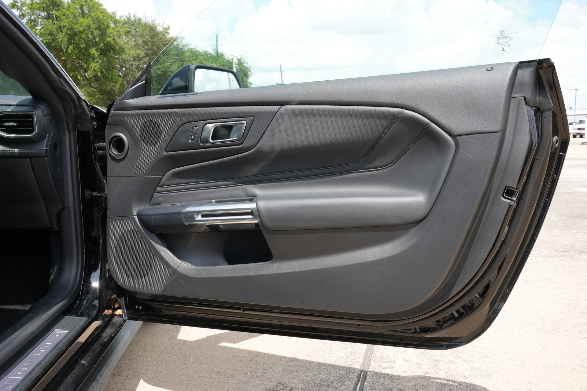 2025 Ford Mustang EcoBoost