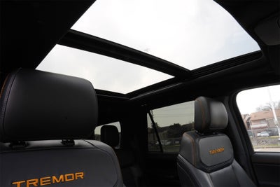 2025 Ford Expedition Tremor