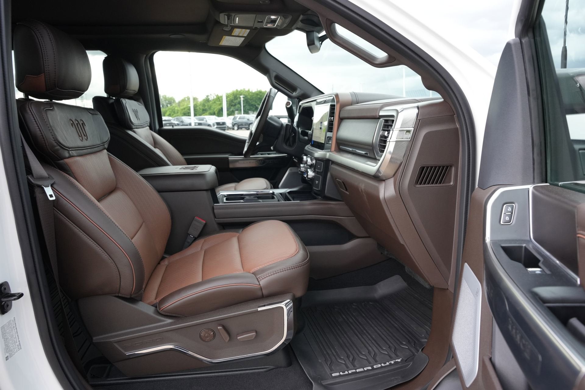 2025 Ford Super Duty F-350 SRW XL