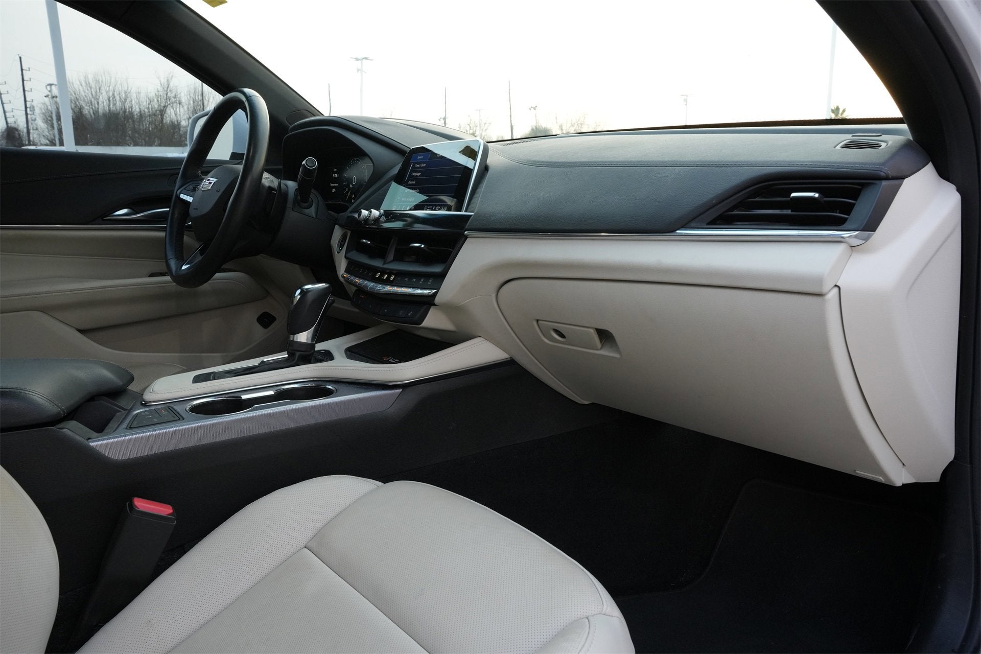 2023 Cadillac CT4 Premium Luxury