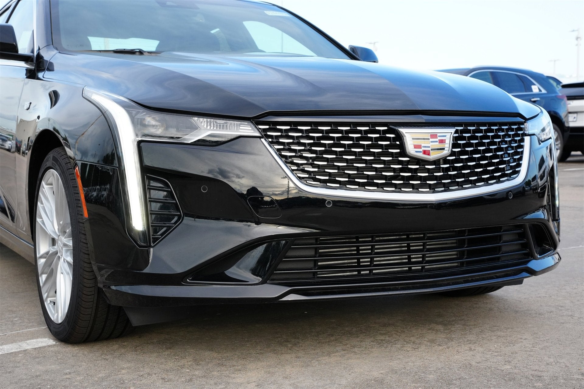 2025 Cadillac CT4 Premium Luxury