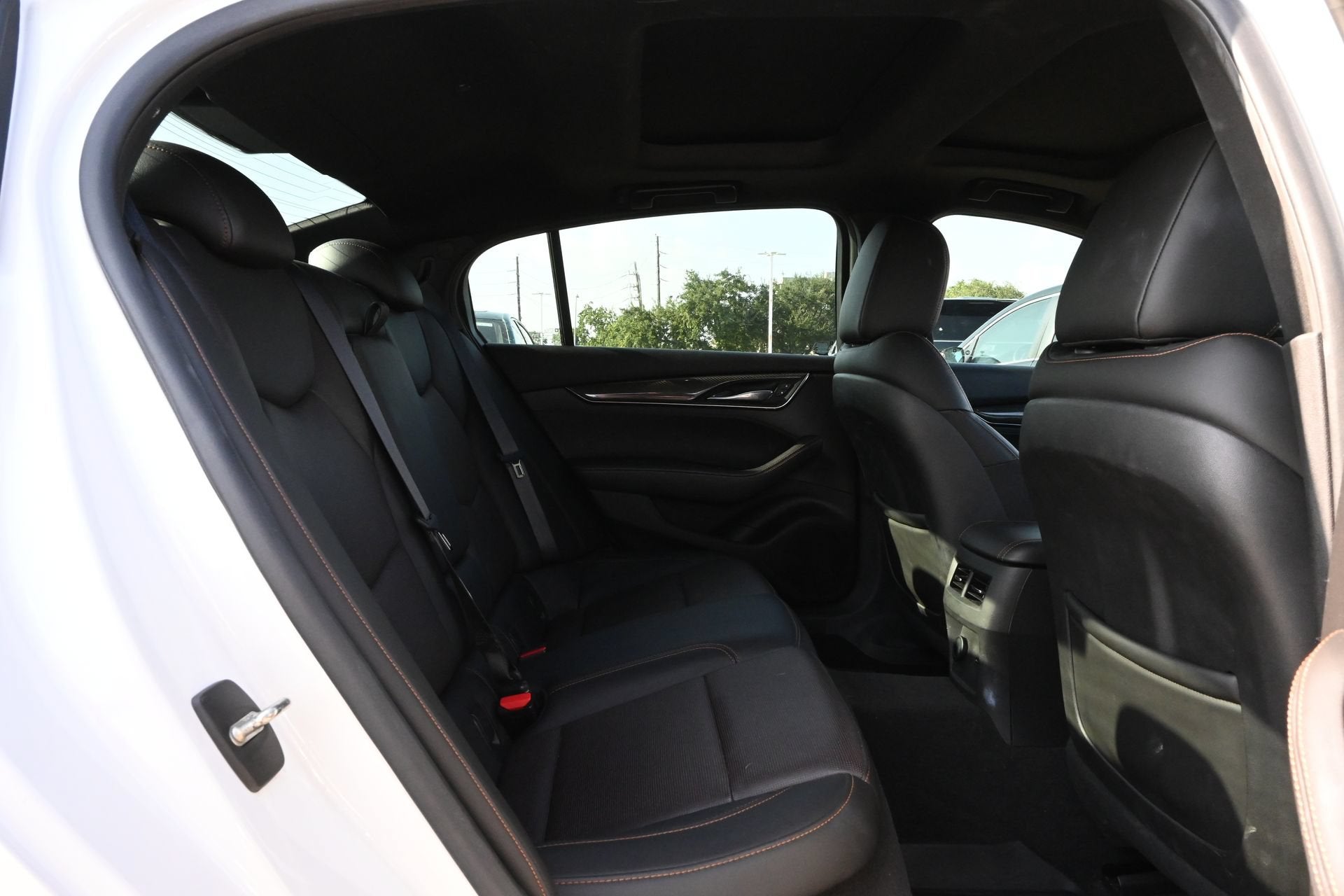 2022 Cadillac CT5 Sport