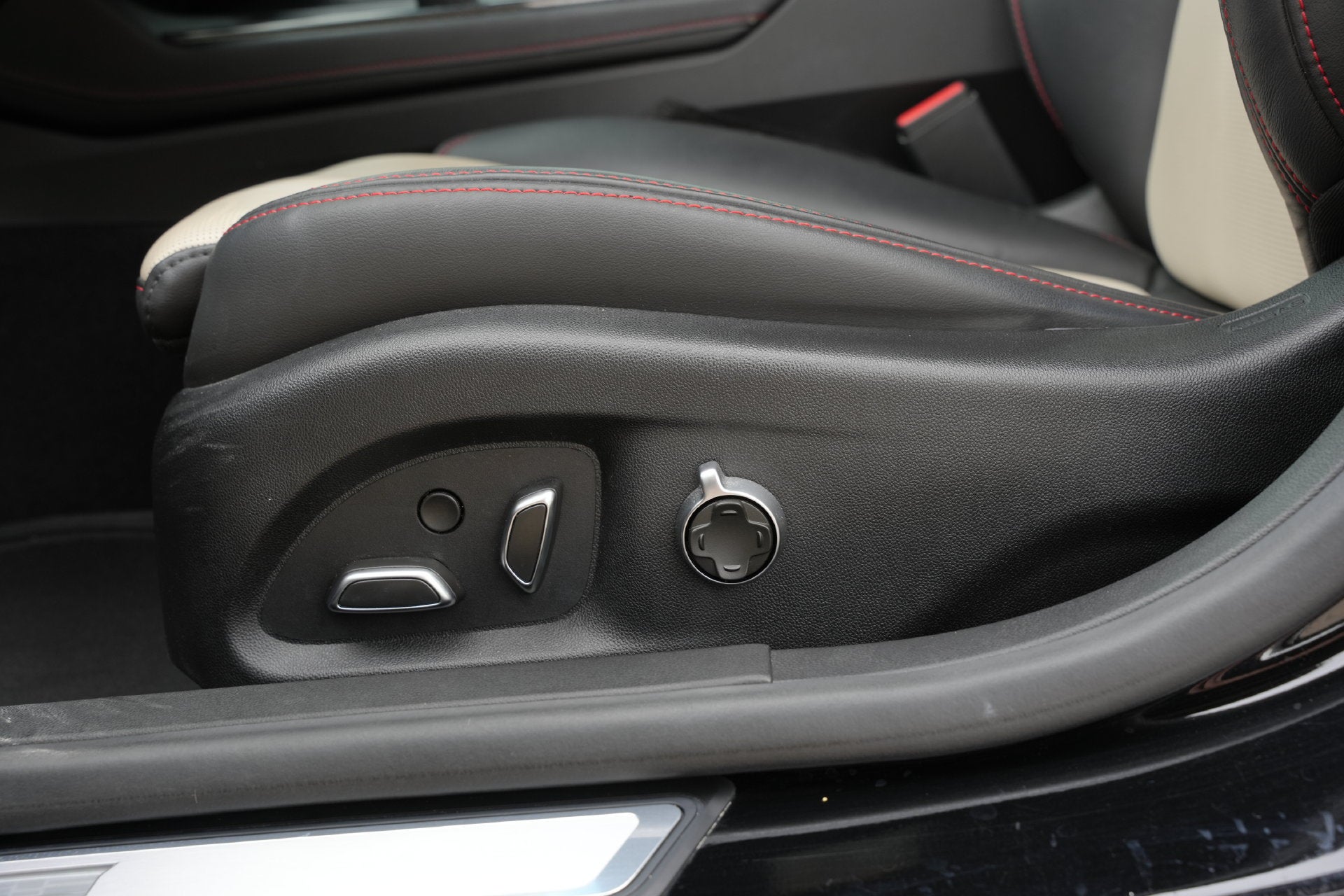 2024 Cadillac CT5 Sport